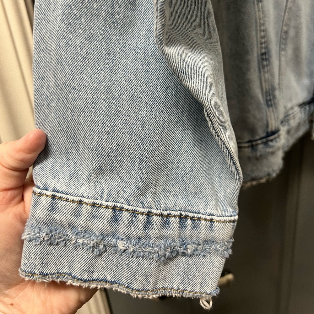 H&M Distressed Denim Jacket - Picture 3 of 9